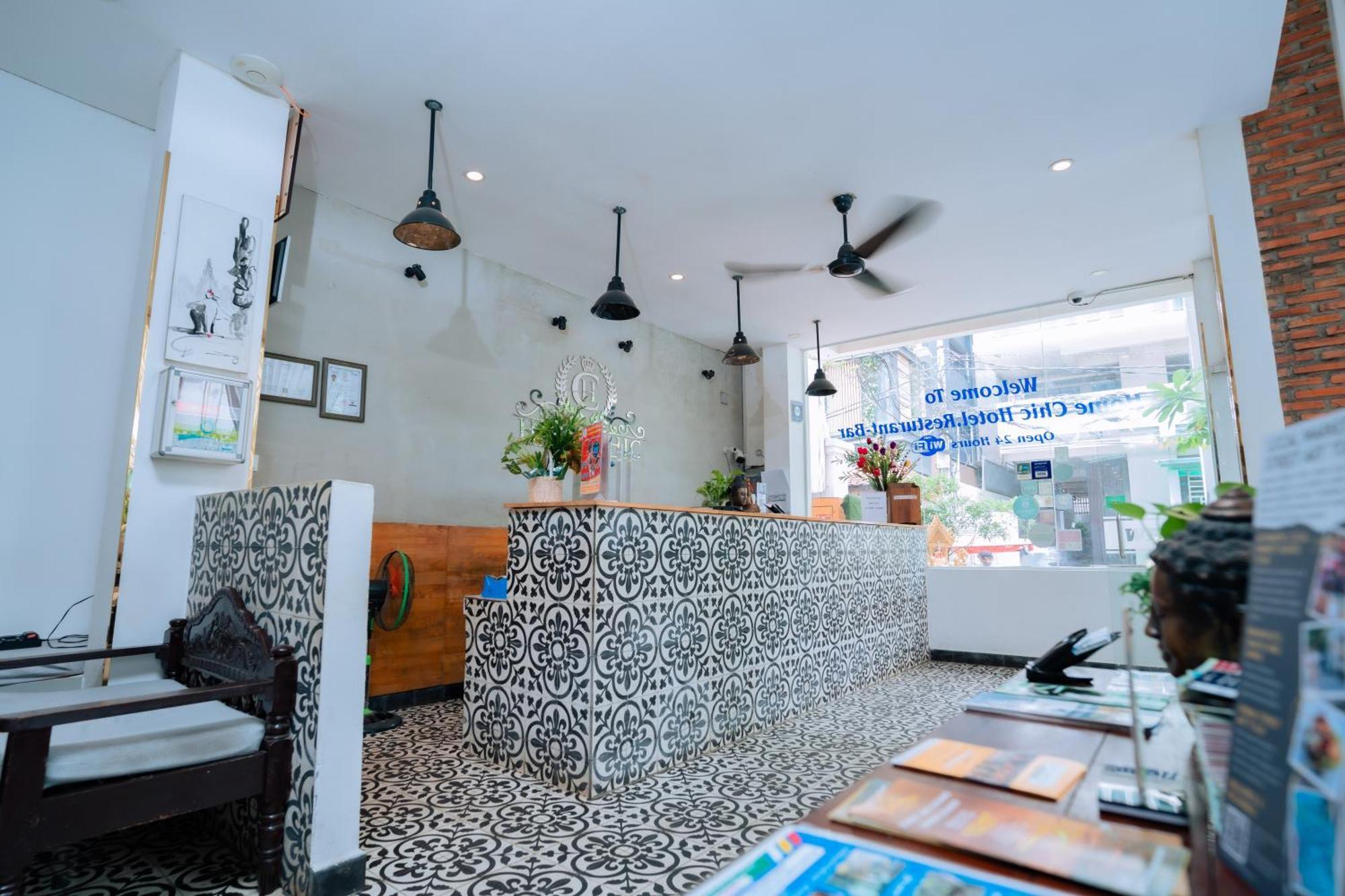 Home Chic Hotel Phnom Penh Exterior foto